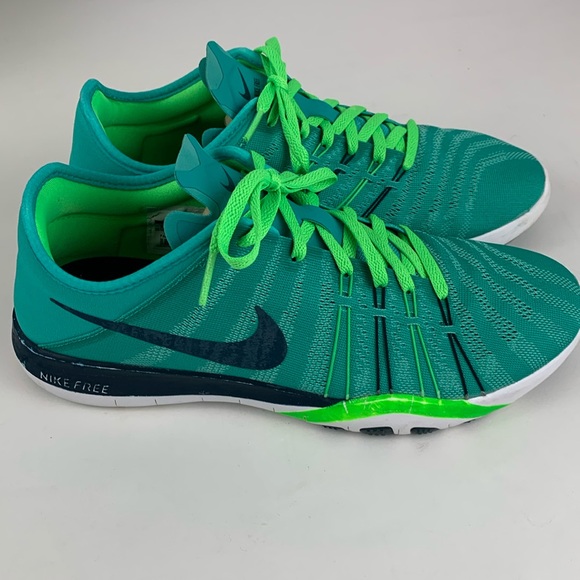 Nike Free TR 6 running sneakers - Picture 1 of 12